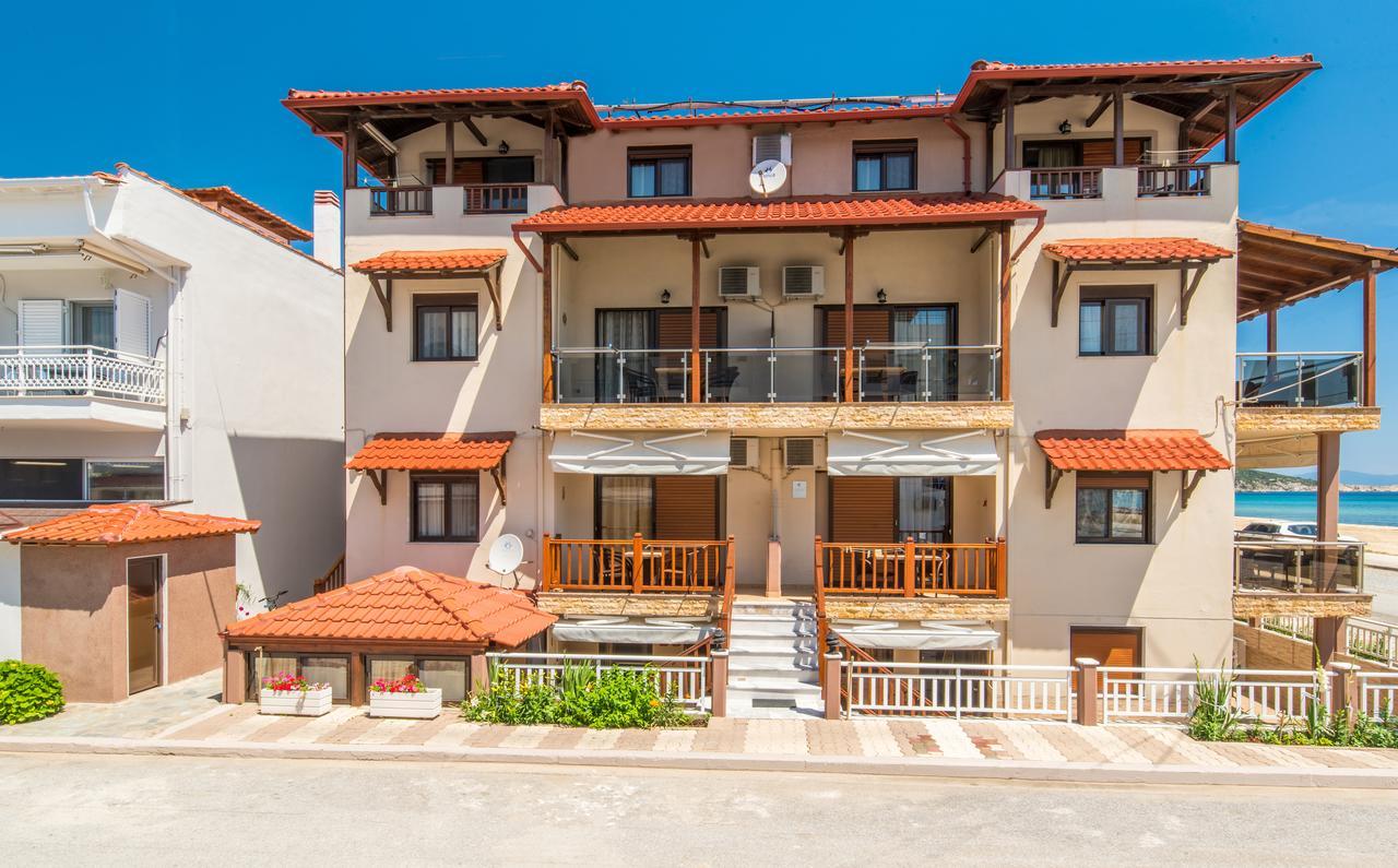 House Kostas On The Beach Sarti Exterior photo