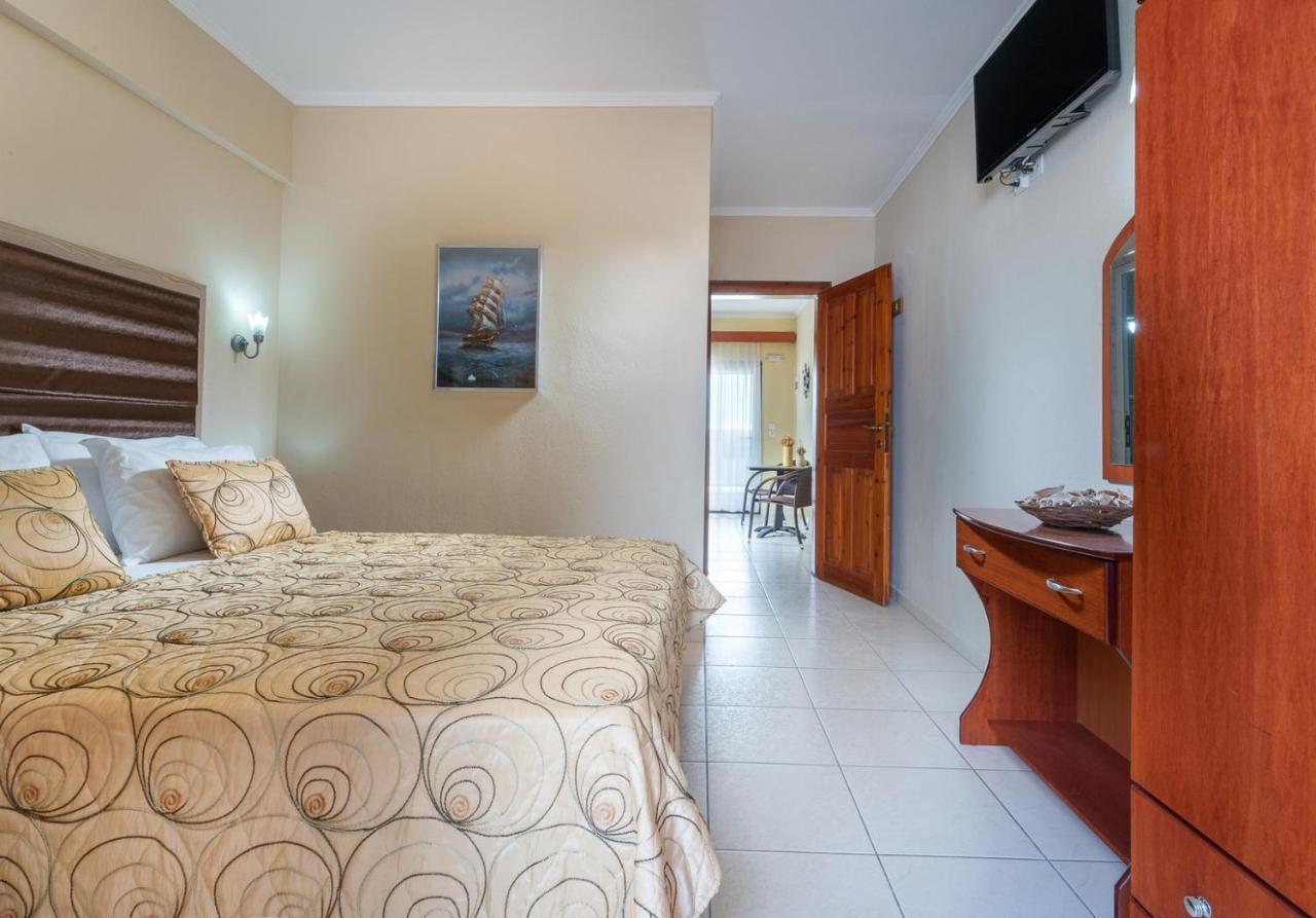 House Kostas On The Beach Sarti Exterior photo